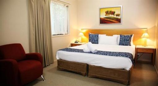 фото отеля Cascade Motel In Townsville