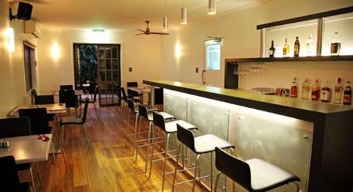 фото отеля Cascade Motel In Townsville