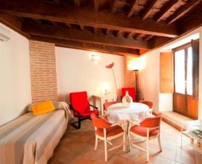 фото отеля Vivienda Turistica Vacacional Abadia Hotel Granada