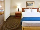 фото отеля Holiday Inn Express Hotel & Suites Dallas Stemmons Fwy I-35 E