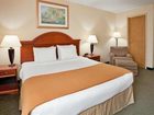 фото отеля Holiday Inn Express Kansas City - Westport Plaza