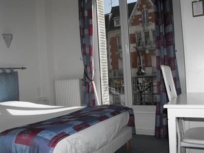 фото отеля Hotel De La Cathedrale Reims