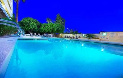 фото отеля Coast Phoenix Sky Harbor Hotel