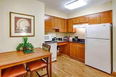 фото отеля Homewood Suites by Hilton Dallas - Park Central Area