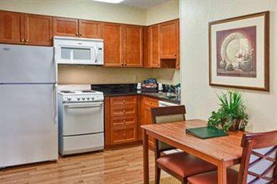 фото отеля Homewood Suites by Hilton Dallas - Park Central Area