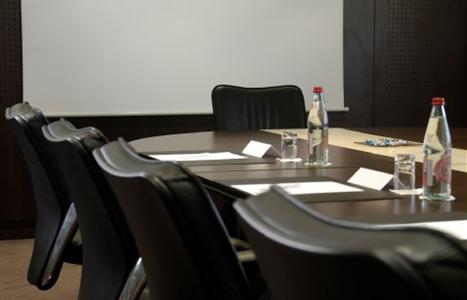 фото отеля Holiday Inn Paris-Velizy