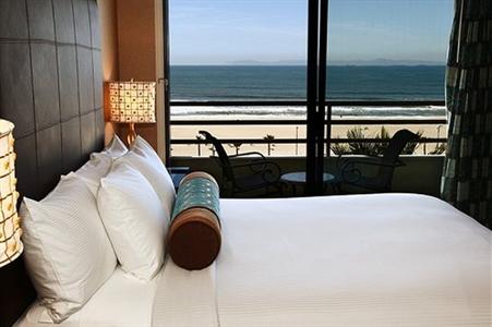 фото отеля Hilton Waterfront Beach Resort