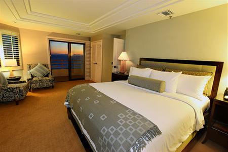 фото отеля Hilton Waterfront Beach Resort