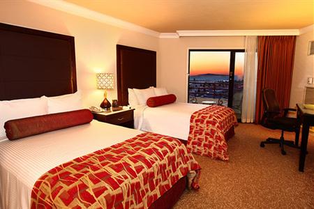 фото отеля Hilton Waterfront Beach Resort