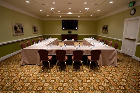 фото отеля Hilton Waterfront Beach Resort