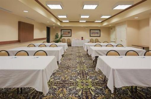фото отеля Staybridge Suites Fairfield Napa Valley Area