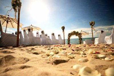 фото отеля Kanok Buri Resort Koh Samui