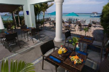 фото отеля Coyaba Beach Resort And Club Montego Bay