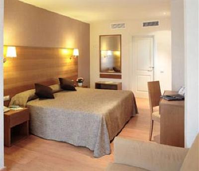 фото отеля Hotel Don Paco