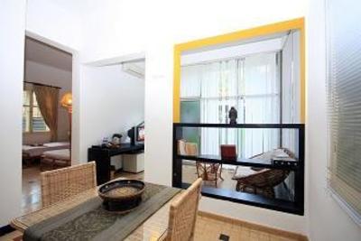 фото отеля Frangipani Villa 60s Phnom Penh