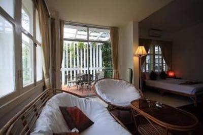 фото отеля Frangipani Villa 60s Phnom Penh