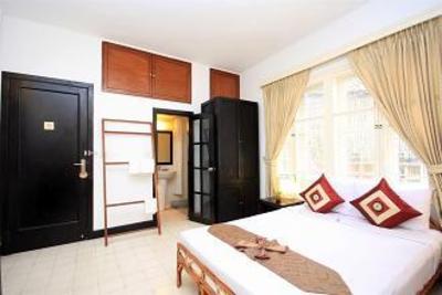 фото отеля Frangipani Villa 60s Phnom Penh