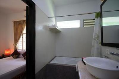 фото отеля Frangipani Villa 60s Phnom Penh