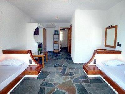 фото отеля Folia Apartment