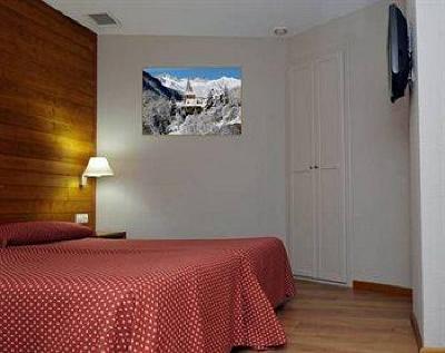 фото отеля Tuc Blanc Hotel Naut Aran