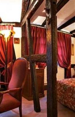 фото отеля Hostellerie le Marechal
