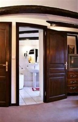 фото отеля Hostellerie le Marechal