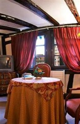 фото отеля Hostellerie le Marechal
