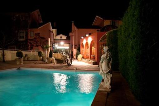фото отеля Hostellerie La Poularde