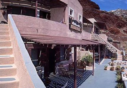 фото отеля Amoudi Villas