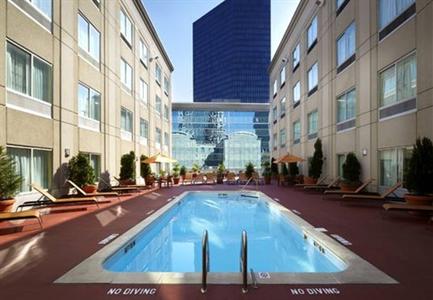 фото отеля Courtyard Charlotte City Center