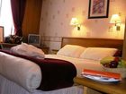фото отеля Russ Hill Hotel Charlwood Horley