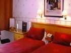 фото отеля Russ Hill Hotel Charlwood Horley