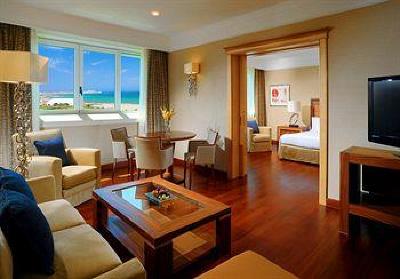 фото отеля Sheraton Club des Pins Resort and Towers