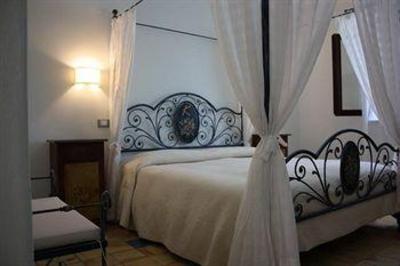 фото отеля Kallikoros Resort Noto