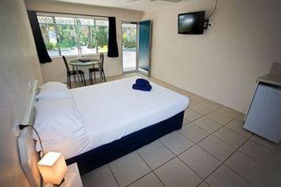 фото отеля Tin Can Bay Motel