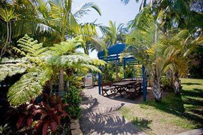 фото отеля Tin Can Bay Motel