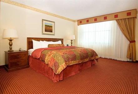 фото отеля Embassy Suites Hotel & Montgomery Conference Center