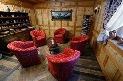 фото отеля Hotel Lo Scoiattolo Gressoney-La-Trinite