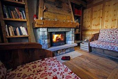 фото отеля Hotel Lo Scoiattolo Gressoney-La-Trinite