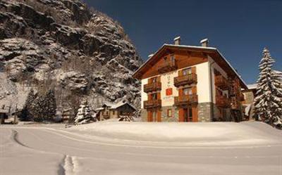фото отеля Hotel Lo Scoiattolo Gressoney-La-Trinite