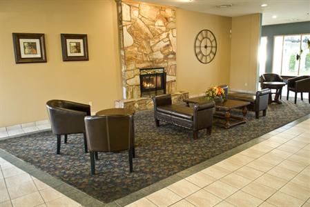 фото отеля Village Green Hotel Vernon (Canada)