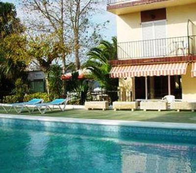 фото отеля Hotel Picasso Torroella De Montgri