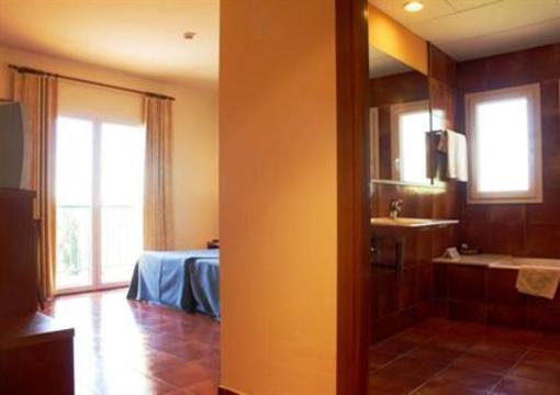 фото отеля Hotel Picasso Torroella De Montgri