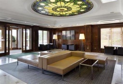 фото отеля Holiday Inn Guildford