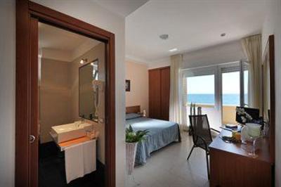 фото отеля Hotel Miramare Latina