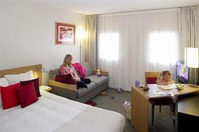 фото отеля Novotel Atria Nimes Centre