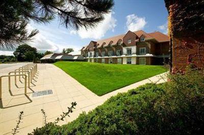 фото отеля Donnington Valley