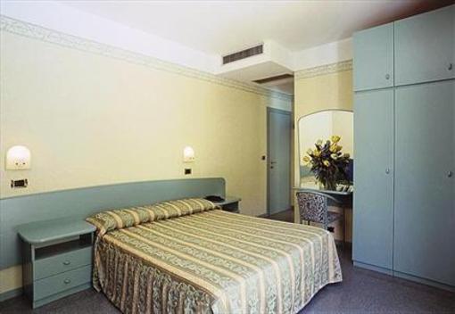 фото отеля Hotel Ambassador Rimini