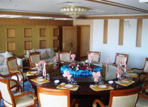 фото отеля Jiayuguan International Hotel