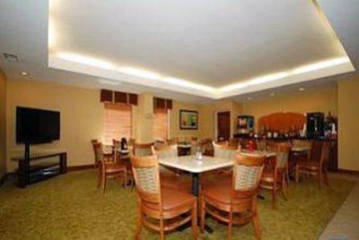 фото отеля BEST WESTERN Plus Edison Inn